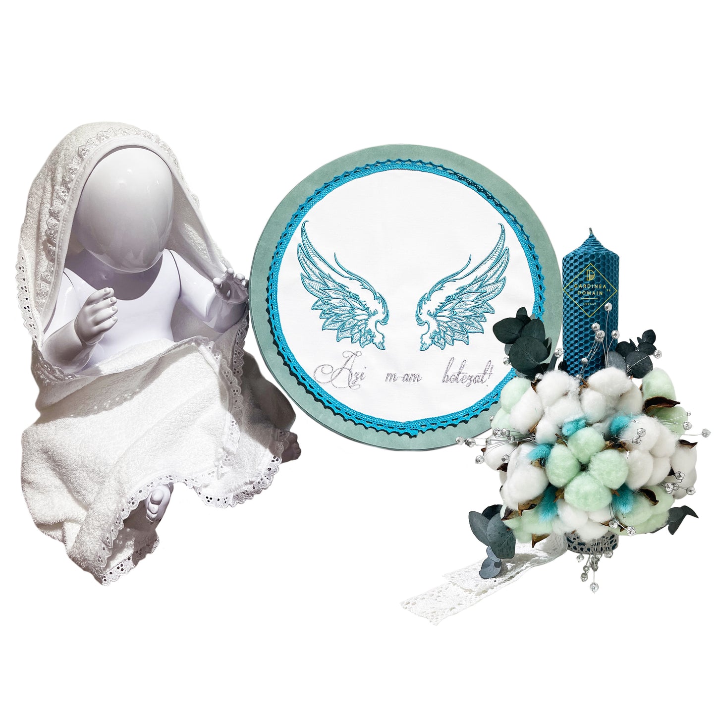 Set elegant trusou botez Gardinea Domain® 11 piese, cutie trusou din catifea cu mesajul "Azi m-am botezat!" si lumanare, decor dantela Turquoise