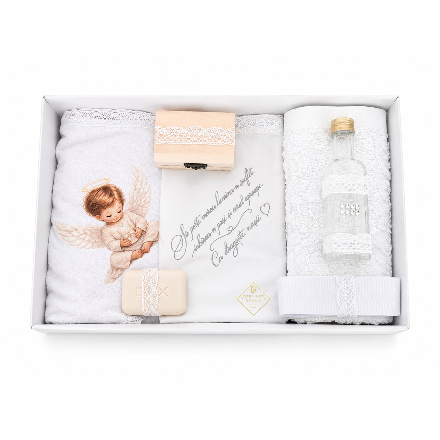 Set trusou botez din bumbac 100% Gardinea Domain® 9 piese, fetita cu lumina in cutie cadou cu lumanare, decor dantela Alb