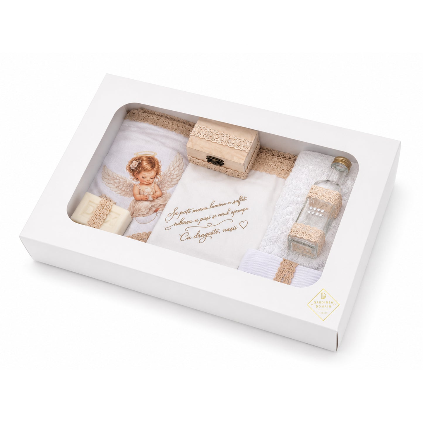 Set trusou botez din bumbac 100% Gardinea Domain® 9 piese, fetita cu lumina in cutie cadou cu lumanare, decor dantela Crem